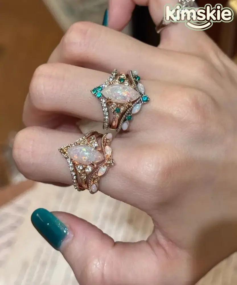 Vogue Gold Alloy Zircon Rings Two-Piece Set