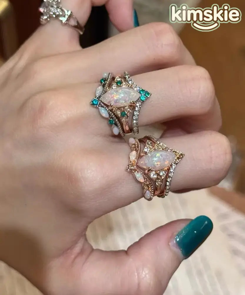 Vogue Gold Alloy Zircon Rings Two-Piece Set
